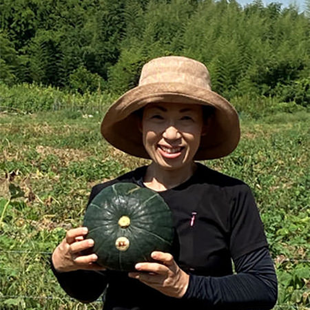 足立 久美子